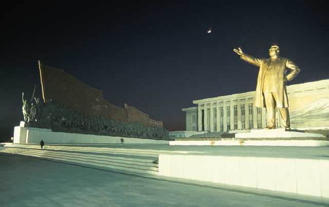 Kim-Il-Sung-Statue